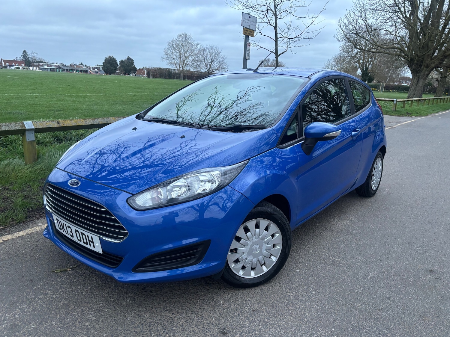 Used Ford Fiesta 2013 for sale - 77850580: Photo 2