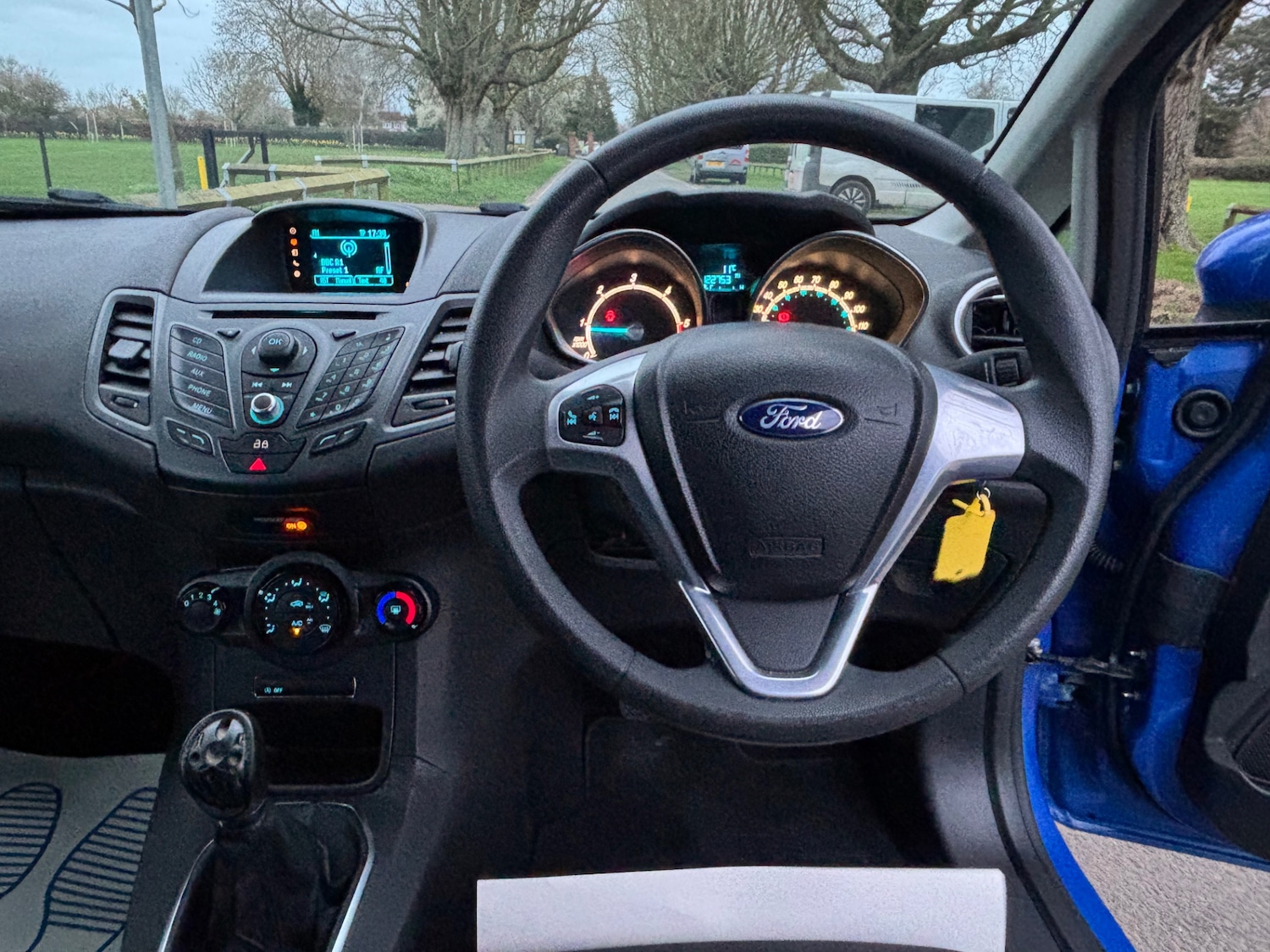 Used Ford Fiesta 2013 for sale - 77850580: Photo 8