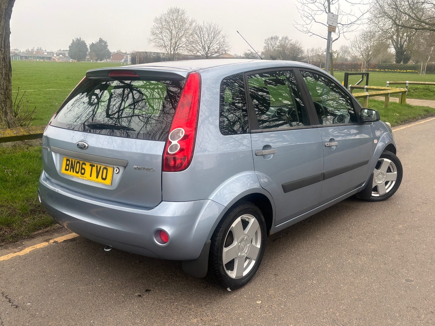 Used Ford Fiesta 2006 for sale - 77472796: Photo 3