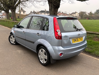 Used Ford Fiesta 2006 for sale - 77472796: Photo