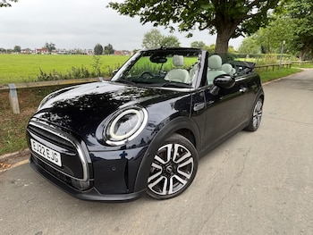 Used MINI Convertible 2022 for sale - 78906246: Photo