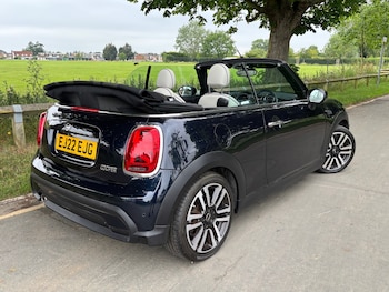 Used MINI Convertible 2022 for sale - 78906246: Photo