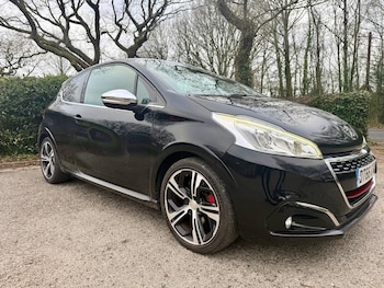 Used Peugeot 208 2017 for sale - 77066706: Photo