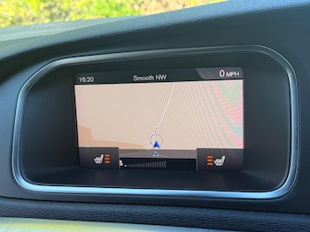 Used Volvo V40 2019 for sale - 78362447: Photo