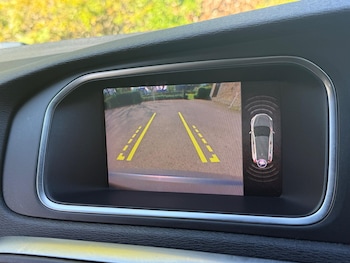 Used Volvo V40 2019 for sale - 78362447: Photo