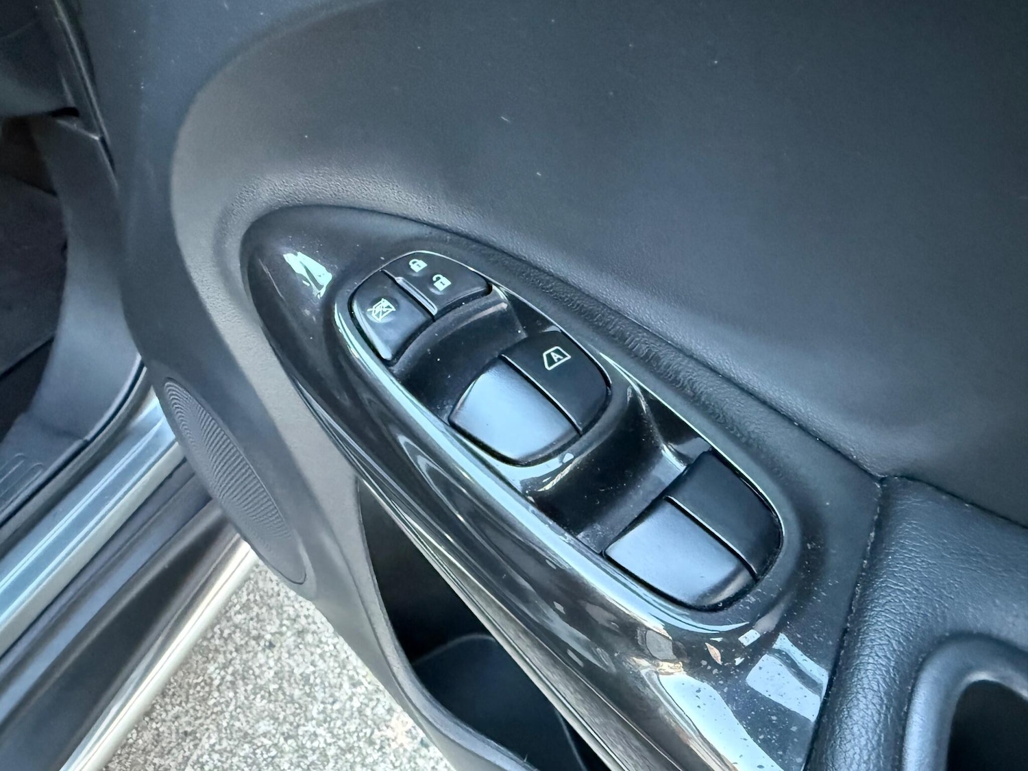 Used Nissan Juke 2017 for sale - 77097427: Photo 24