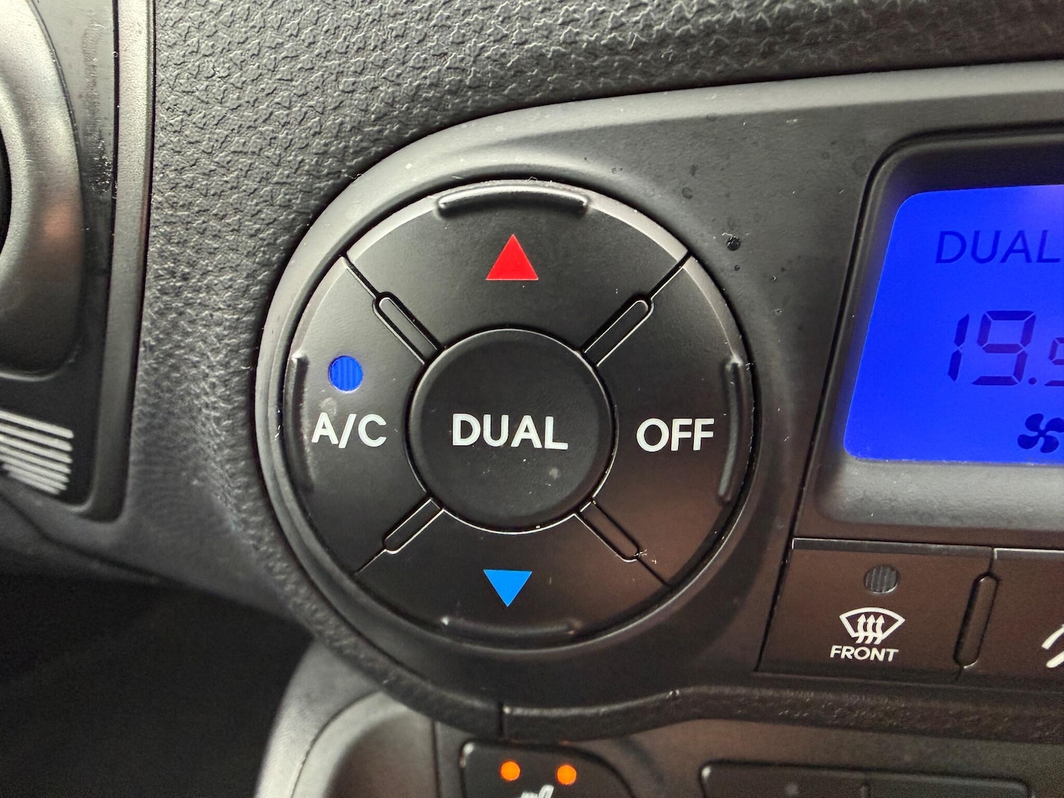 Used Hyundai Ix35 2014 for sale - 77143635: Photo 22