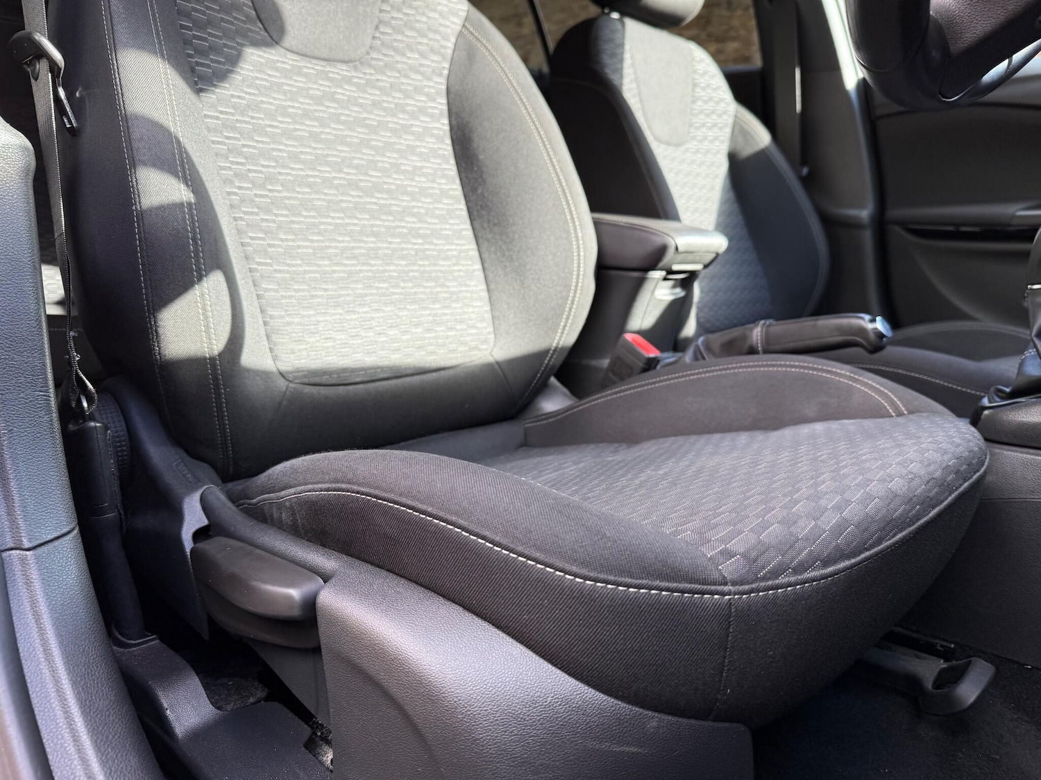 Used Vauxhall Astra 2018 for sale - 76348846: Photo 23