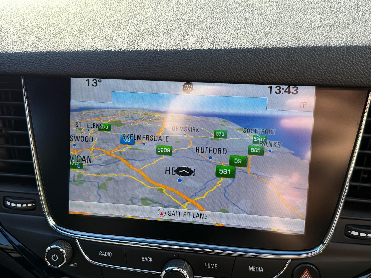 Used Vauxhall Astra 2018 for sale - 76348846: Photo 4