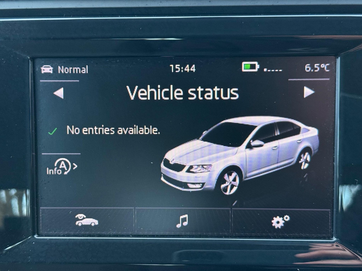 Used Skoda Octavia 2014 for sale - 77359121: Photo 30