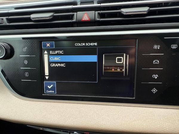 Used Citroen C4 Grand Picasso 2016 for sale - 76108472: Photo 49