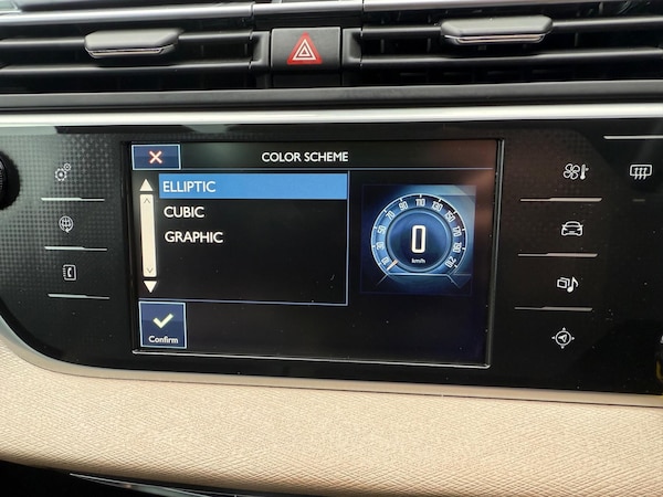 Used Citroen C4 Grand Picasso 2016 for sale - 76108472: Photo 50