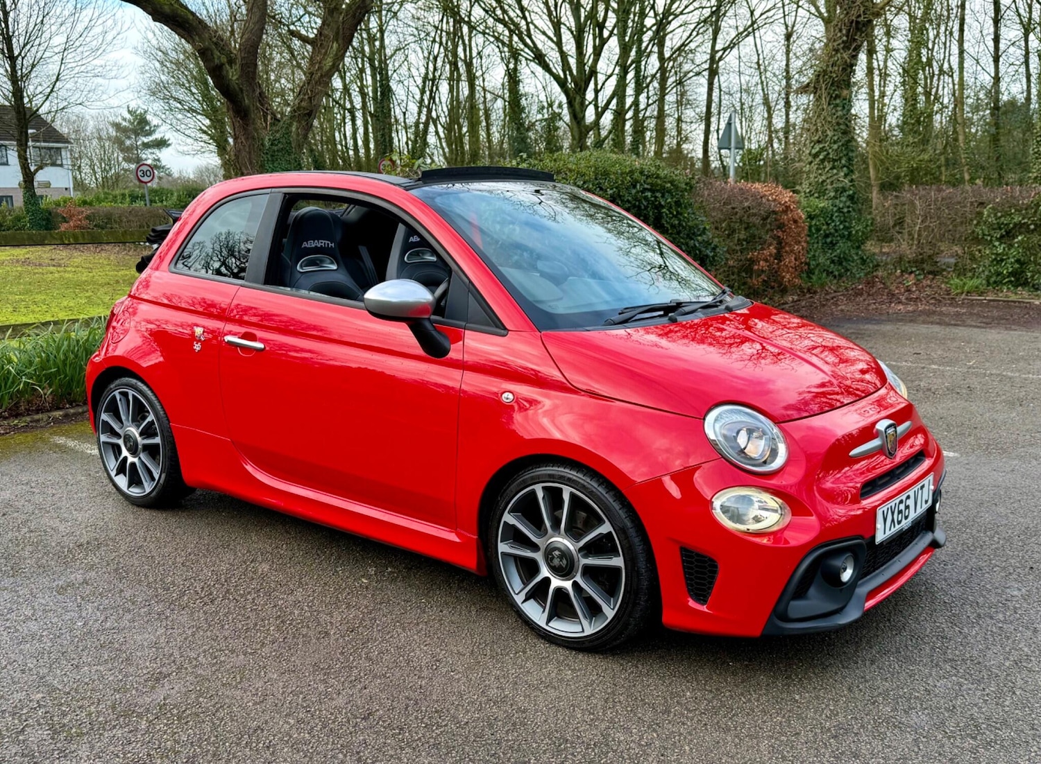 Used Abarth 595 2016 for sale - 77400681: Photo 11