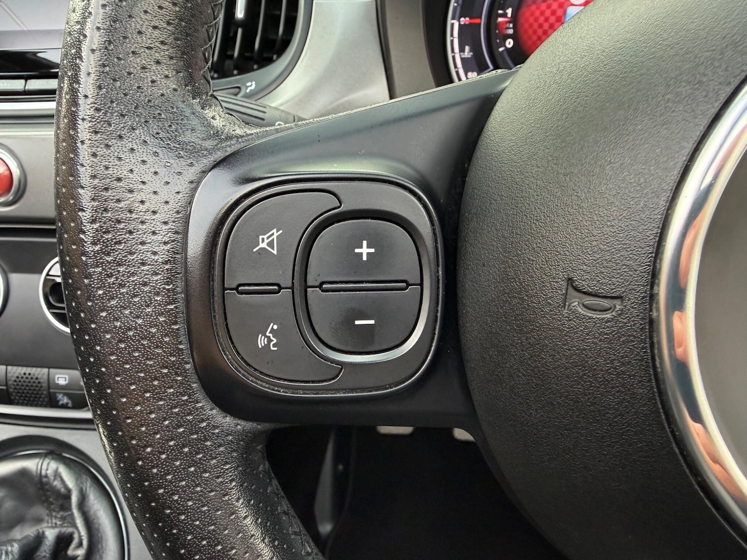 Used Abarth 595 2016 for sale - 77400681: Photo 28