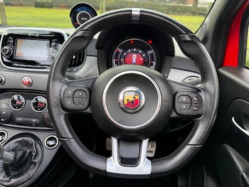 Used Abarth 595 2016 for sale - 77400681: Photo