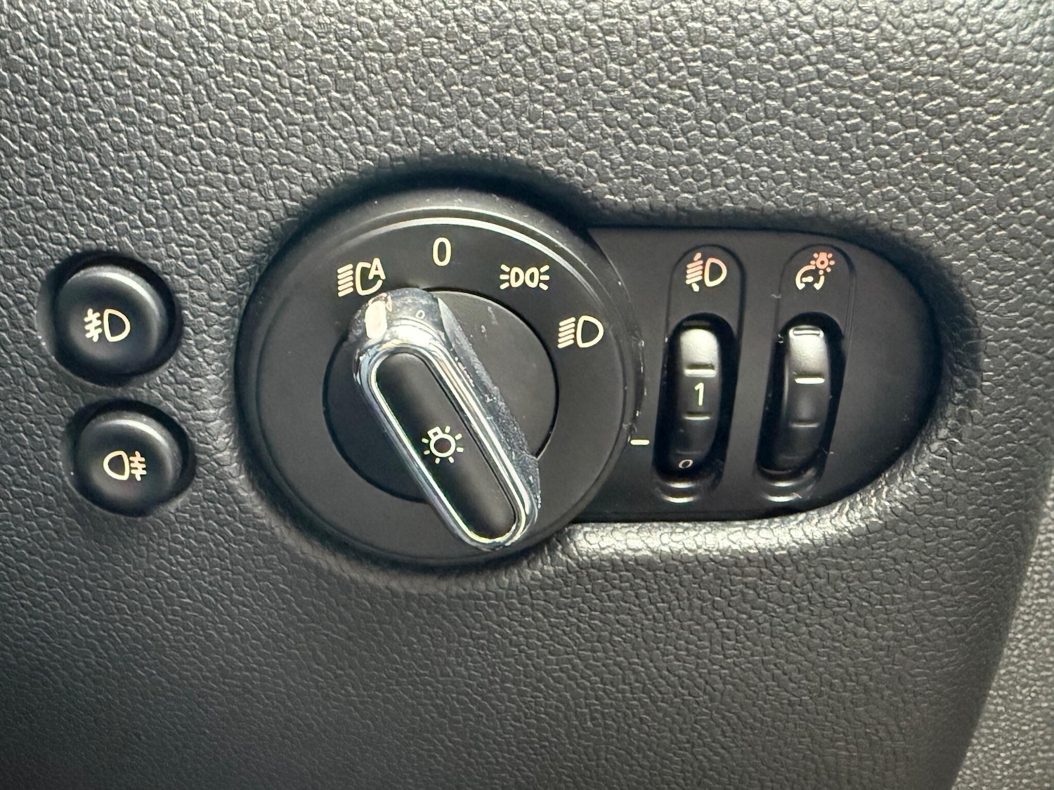 Used MINI Hatch 2014 for sale - 76855939: Photo 27