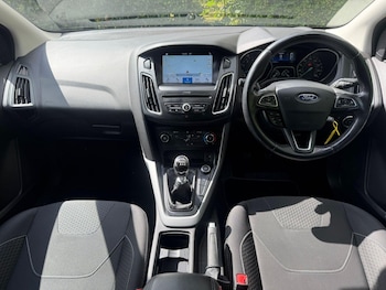 Used Ford Focus 2017 for sale - 75531357: Photo