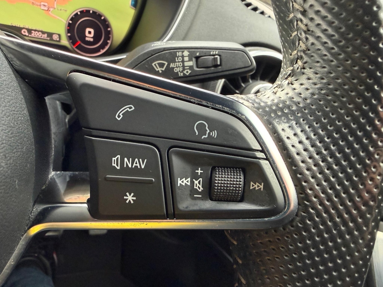 Used Audi TT 2015 for sale - 76899159: Photo 23