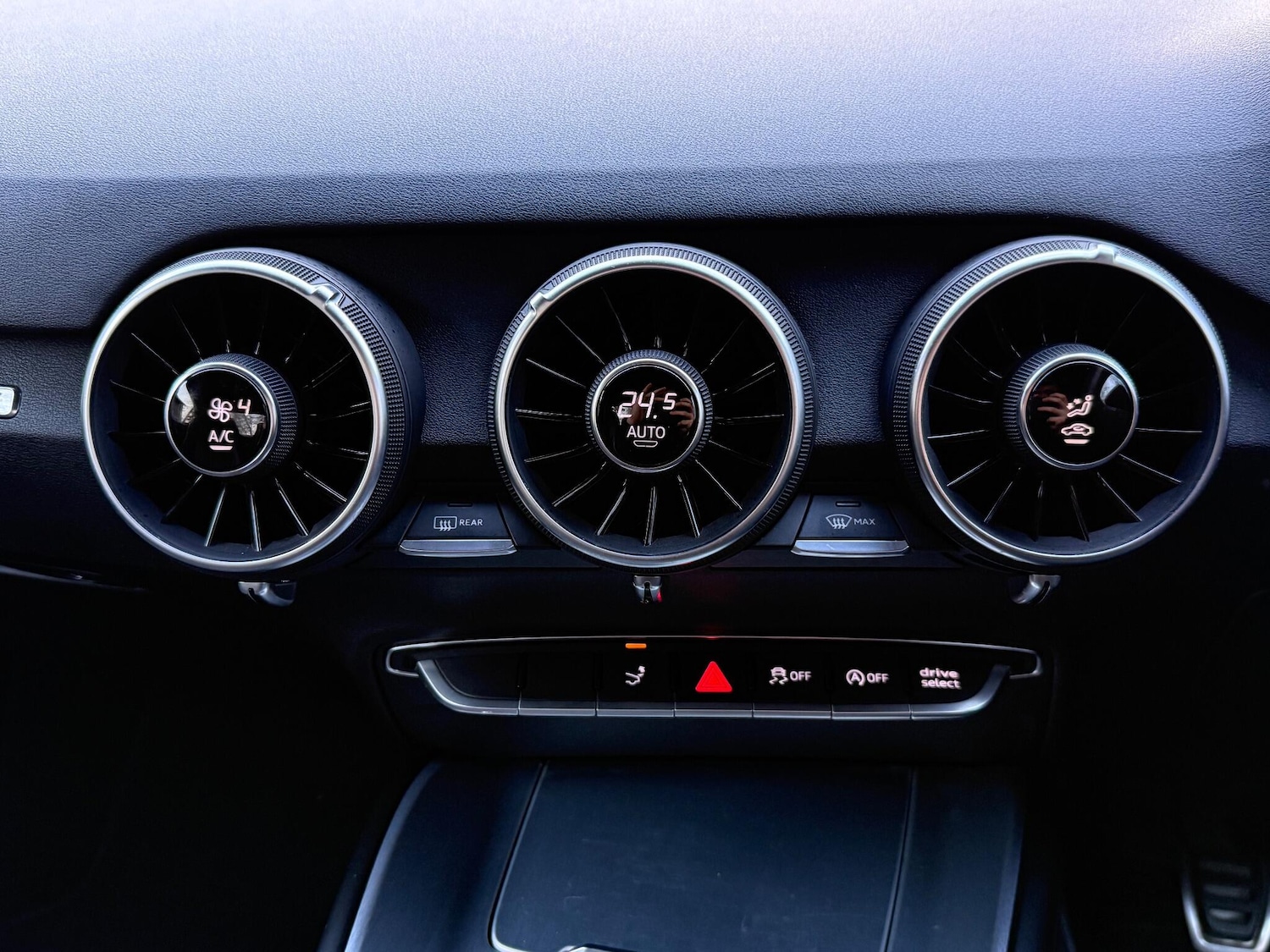 Used Audi TT 2015 for sale - 76899159: Photo 42