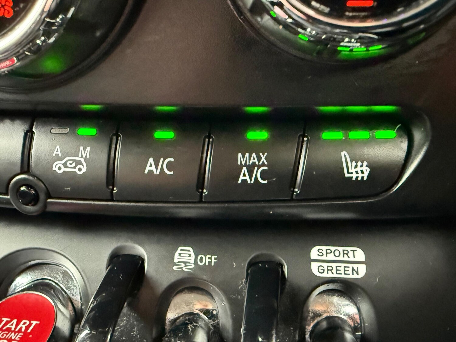 Used MINI Clubman 2017 for sale - 76886824: Photo 32