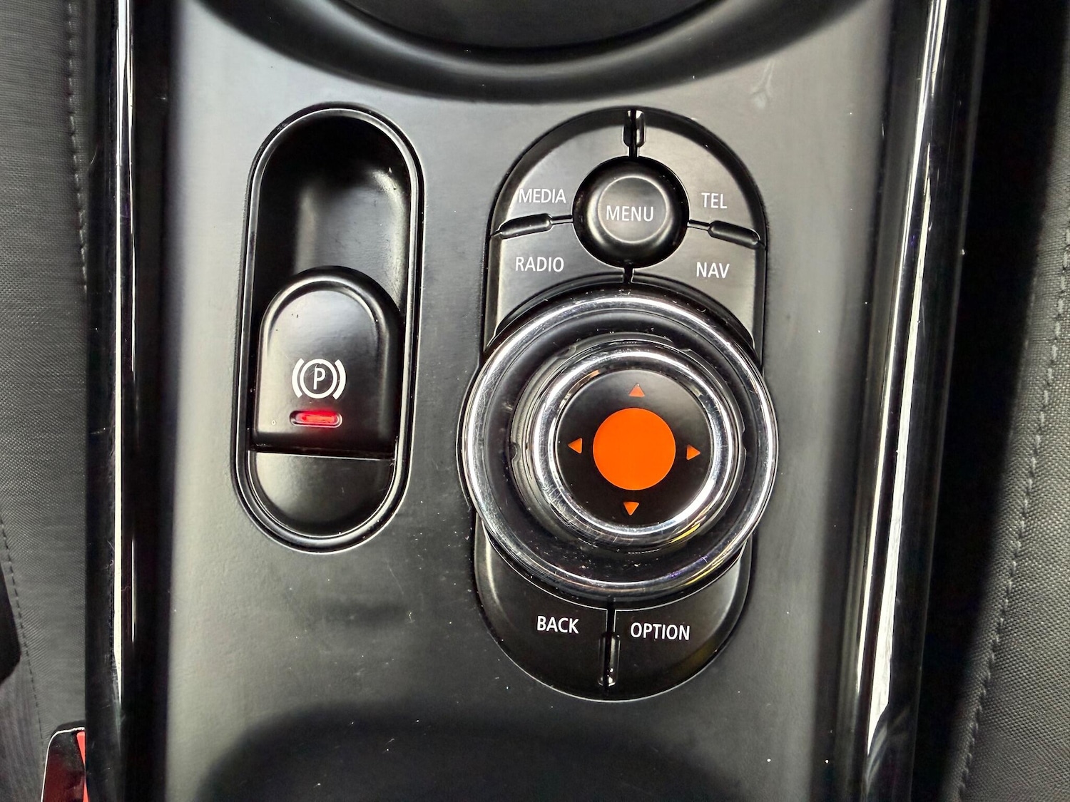 Used MINI Clubman 2017 for sale - 76886824: Photo 33