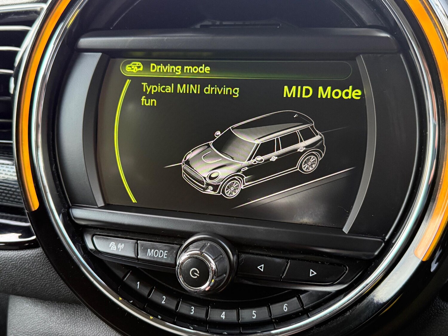 Used MINI Clubman 2017 for sale - 76886824: Photo 46