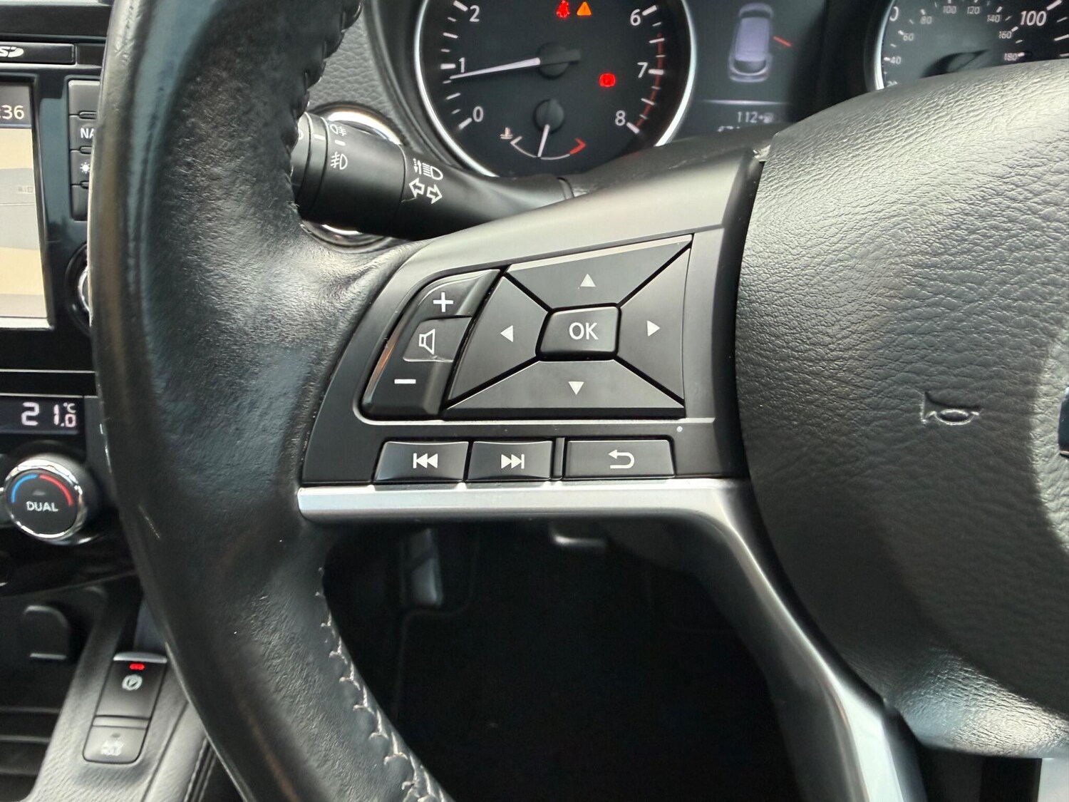 Used Nissan Qashqai 2017 for sale - 77479412: Photo 25