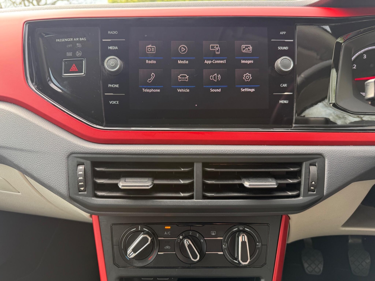 Used Volkswagen Polo 2018 for sale - 78170528: Photo 28