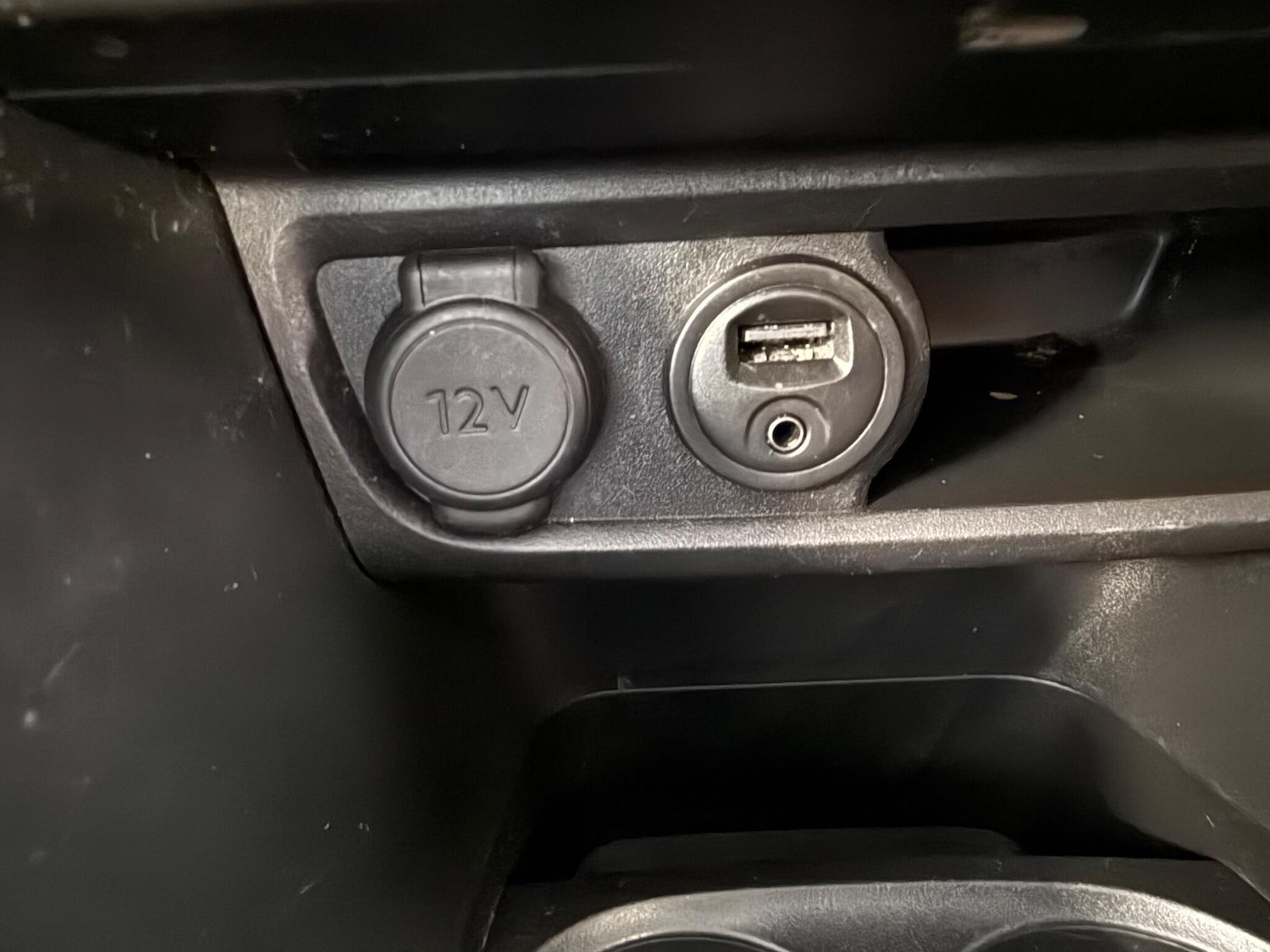 Used Peugeot 2008 2016 for sale - 76562195: Photo 32