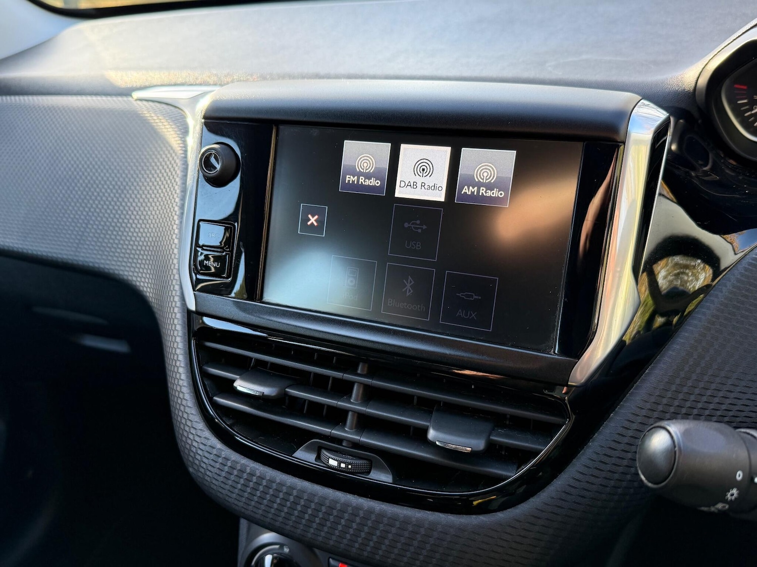 Used Peugeot 2008 2016 for sale - 76562195: Photo 6