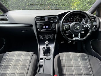 Used Volkswagen Golf 2014 for sale - 75507833: Photo