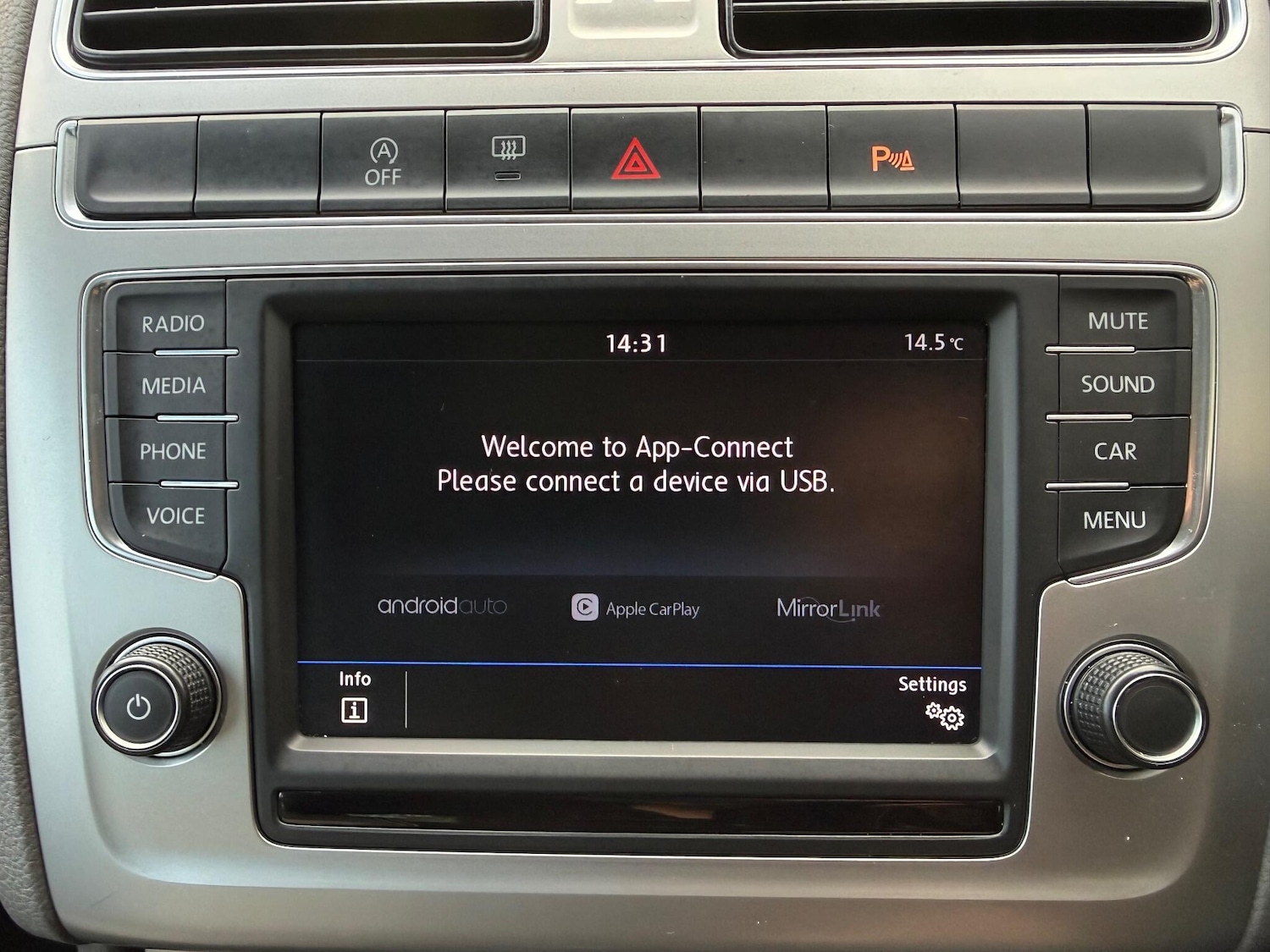 Used Volkswagen Polo 2017 for sale - 76513459: Photo 29