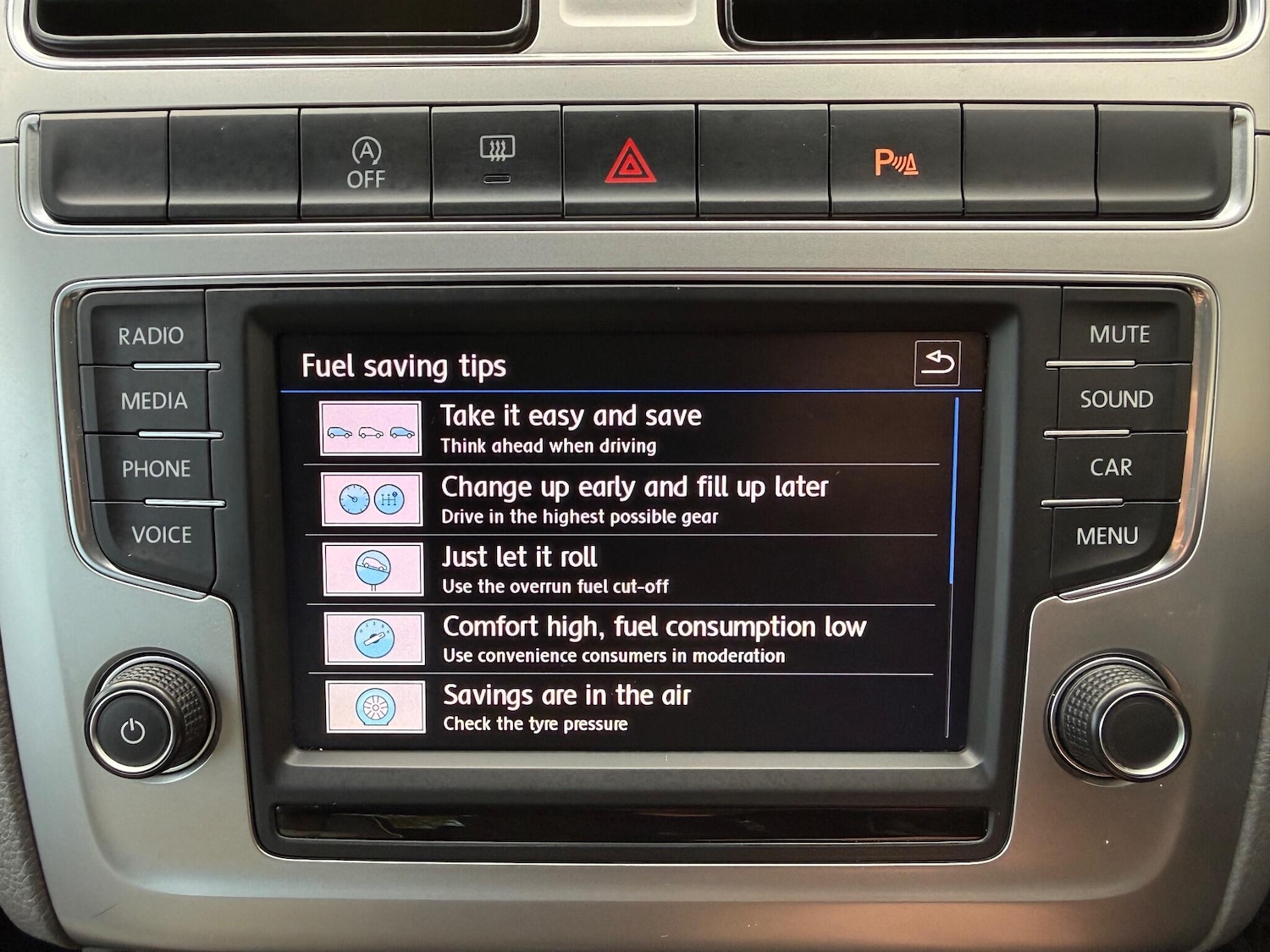 Used Volkswagen Polo 2017 for sale - 76513459: Photo 33