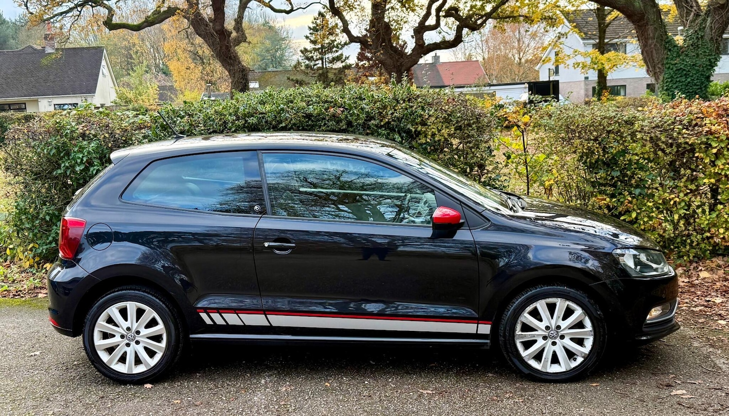 Used Volkswagen Polo 2017 for sale - 76513459: Photo 9