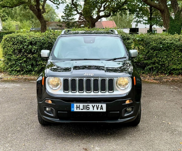 Used Jeep Renegade 2016 for sale - 75781432: Photo 9