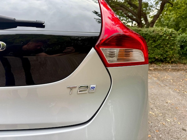Used Volvo V40 2018 for sale - 75577835: Photo 14