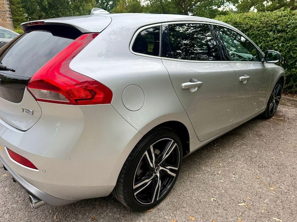Used Volvo V40 2018 for sale - 75577835: Photo 17