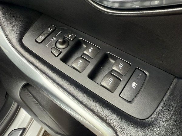 Used Volvo V40 2018 for sale - 75577835: Photo 20