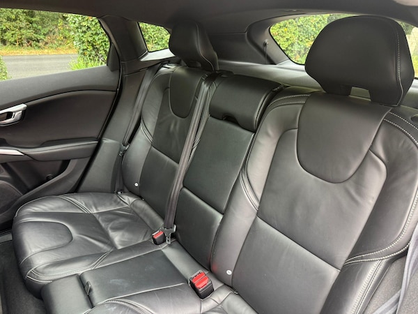 Used Volvo V40 2018 for sale - 75577835: Photo 52