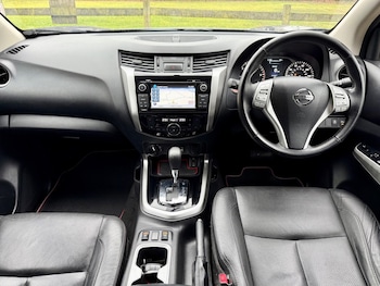 Used Nissan Navara 2018 for sale - 77723115: Photo