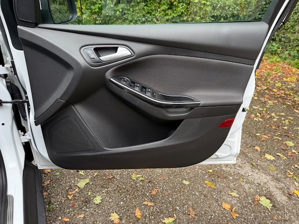 Used Ford Focus 2016 for sale - 76295524: Photo 20