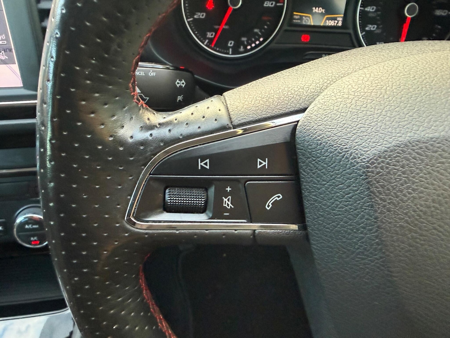 Used SEAT Leon 2017 for sale - 76432439: Photo 16