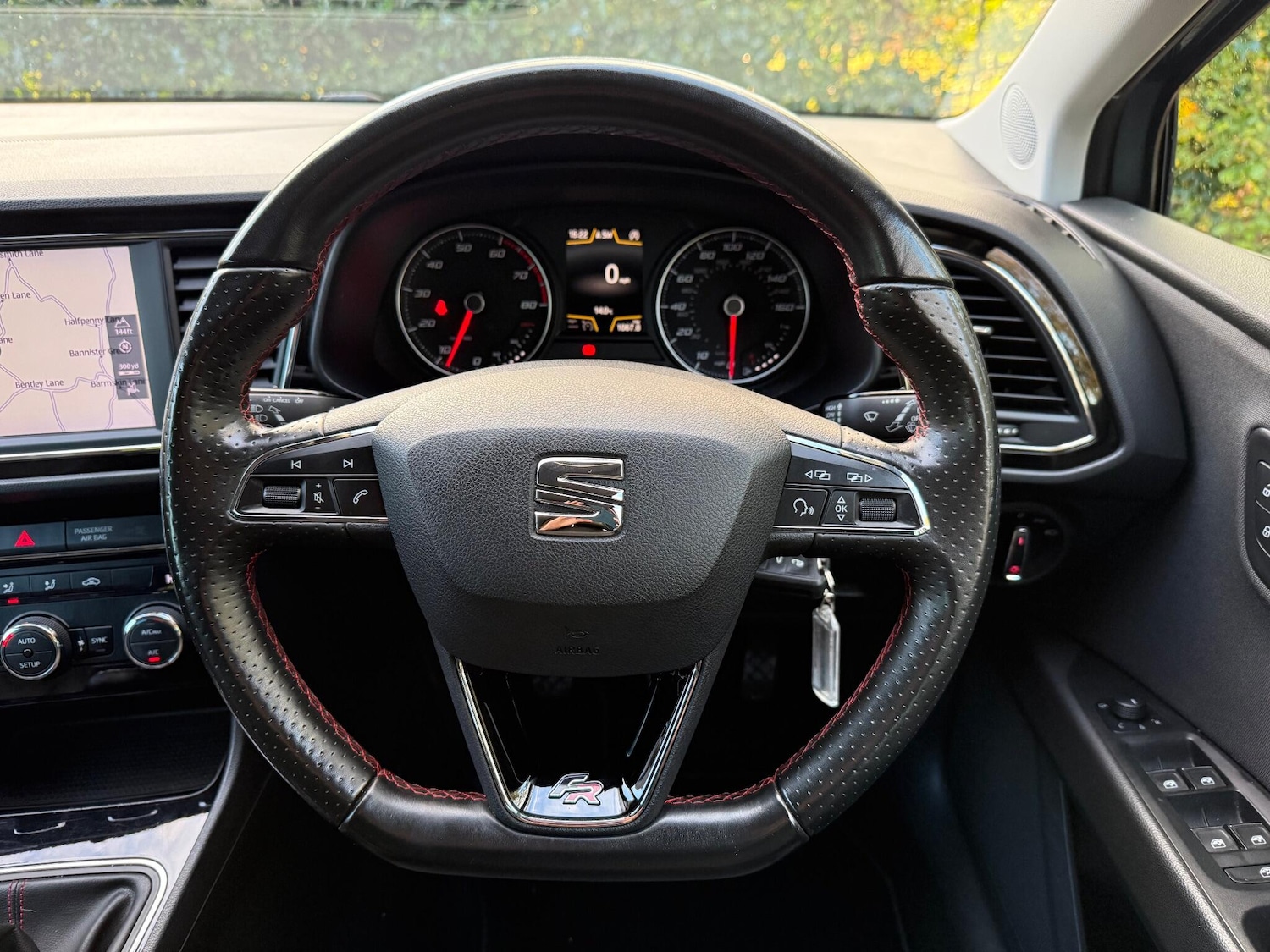 Used SEAT Leon 2017 for sale - 76432439: Photo 17