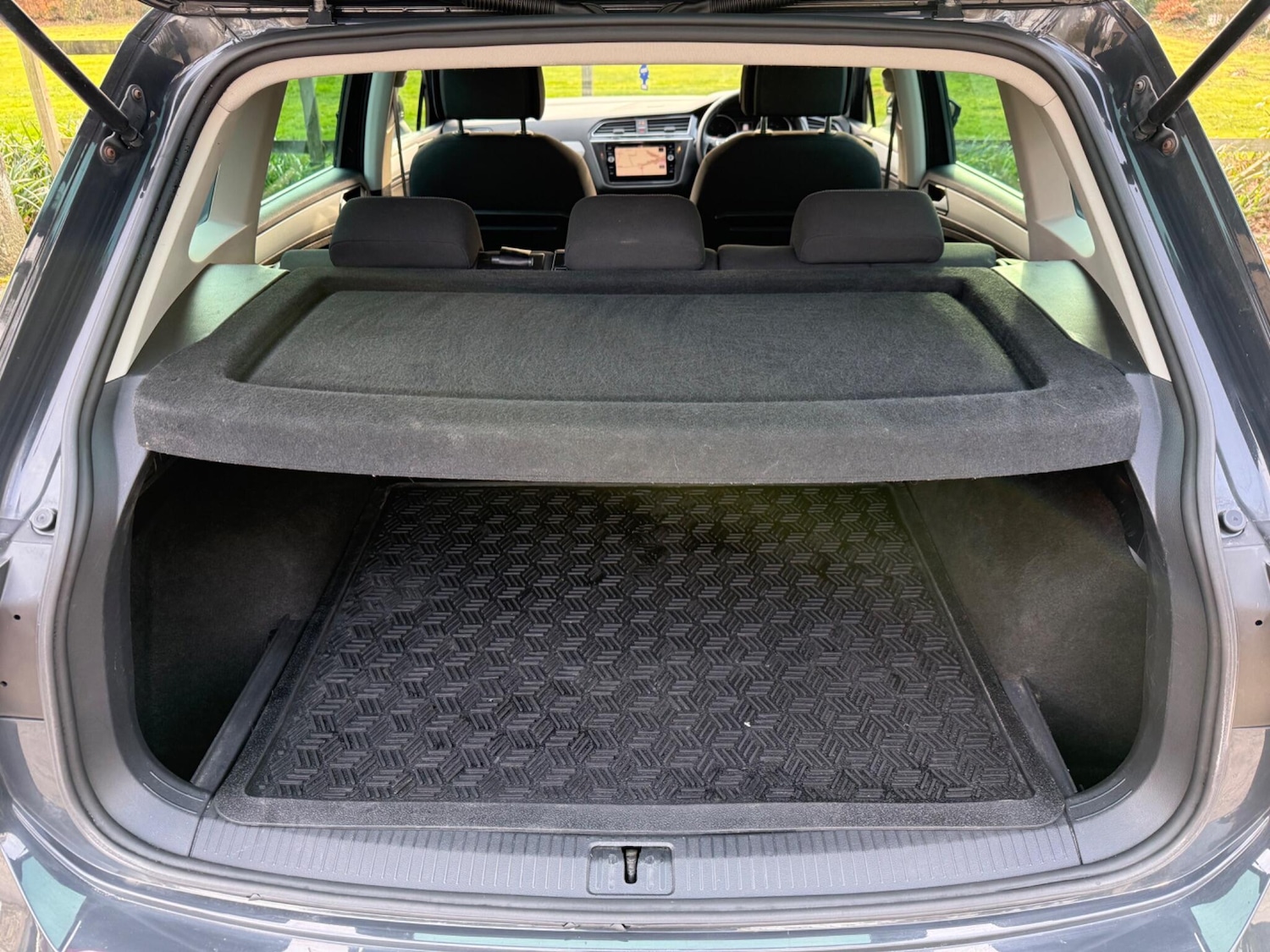 Used Volkswagen Tiguan for sale - 77958029: Photo 15