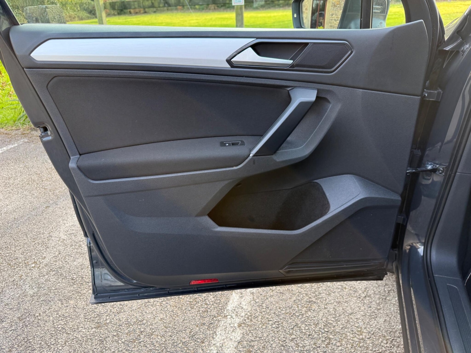 Used Volkswagen Tiguan for sale - 77958029: Photo 48