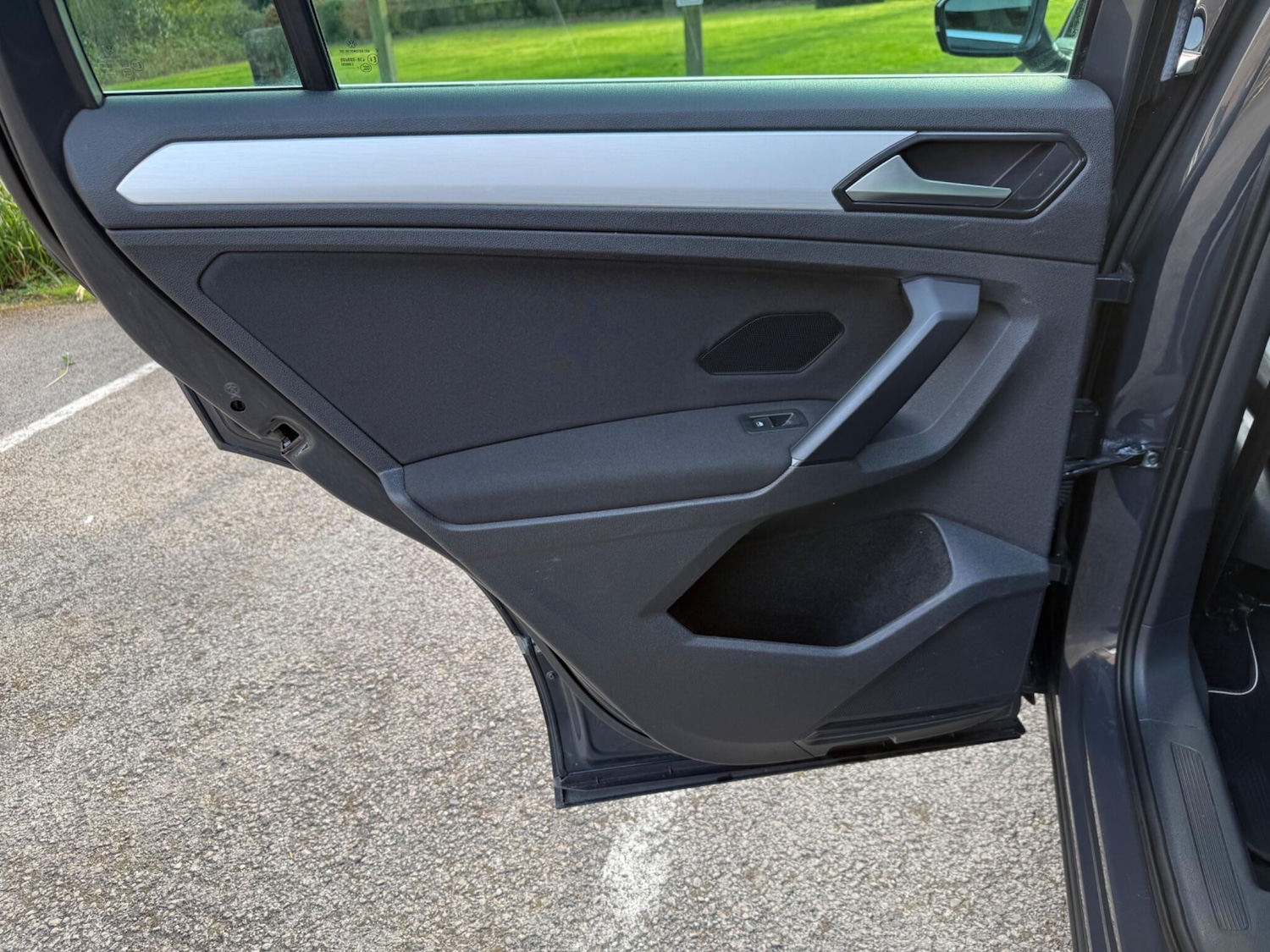 Used Volkswagen Tiguan for sale - 77958029: Photo 52