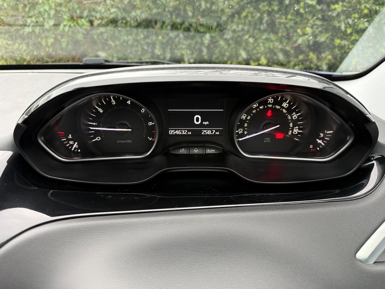 Used Peugeot 208 2015 for sale - 77144280: Photo 19