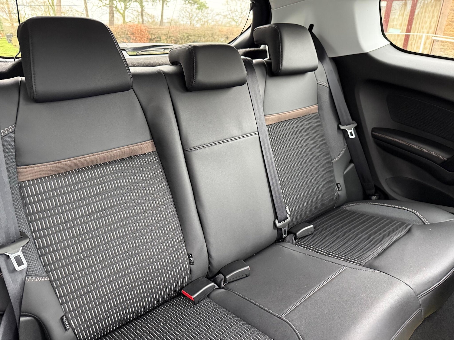 Used Peugeot 208 2015 for sale - 77144280: Photo 38