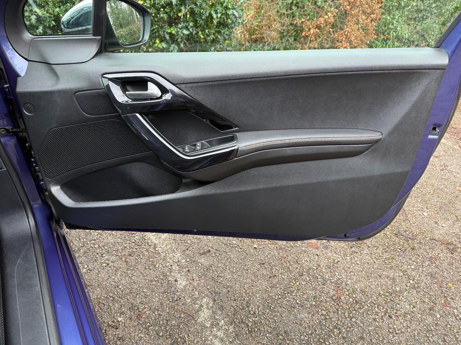 Used Peugeot 208 2015 for sale - 77144280: Photo 9