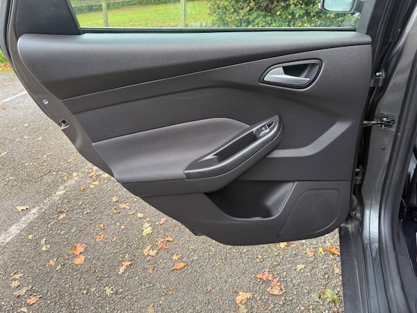 Used Ford Focus 2015 for sale - 76214701: Photo 49